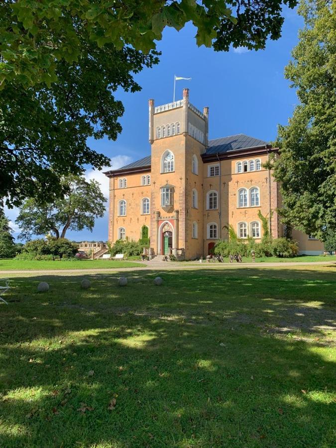 Bed and Breakfast Boerstorp Slott à Lugnås Extérieur photo