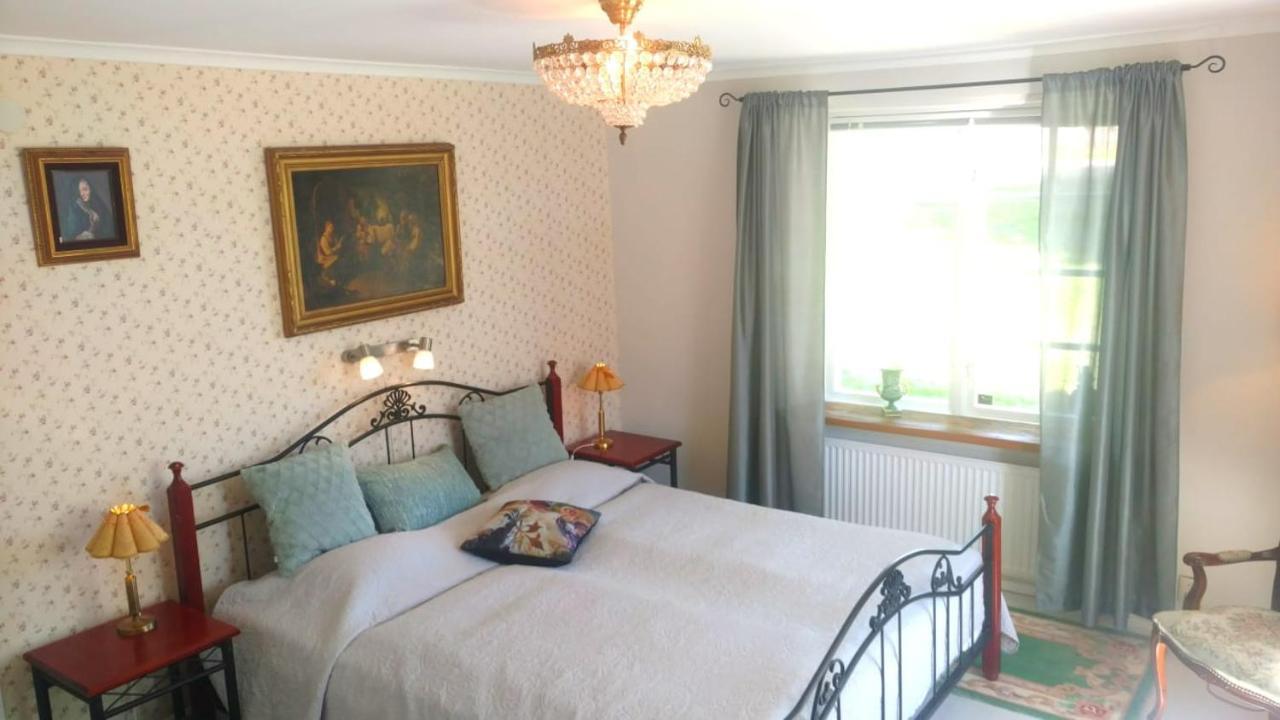 Bed and Breakfast Boerstorp Slott à Lugnås Extérieur photo