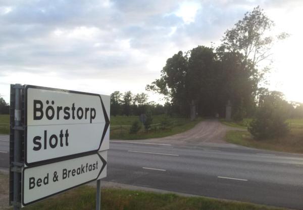 Bed and Breakfast Boerstorp Slott à Lugnås Extérieur photo